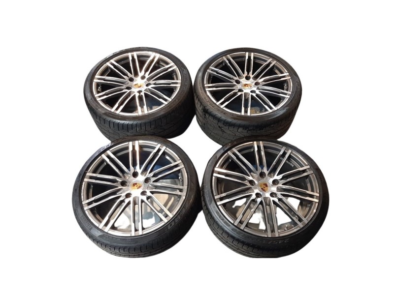 Recambio de juego llantas para porsche 911 (typ 991) carrera 4s referencia OEM IAM 99136216106  
