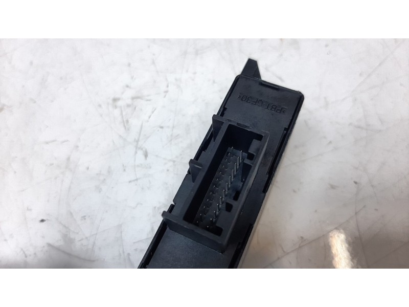 Recambio de modulo electronico para renault clio v zen referencia OEM IAM 284L02530R  