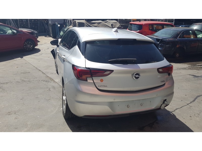 opel astra k lim. 5türig del año 2017