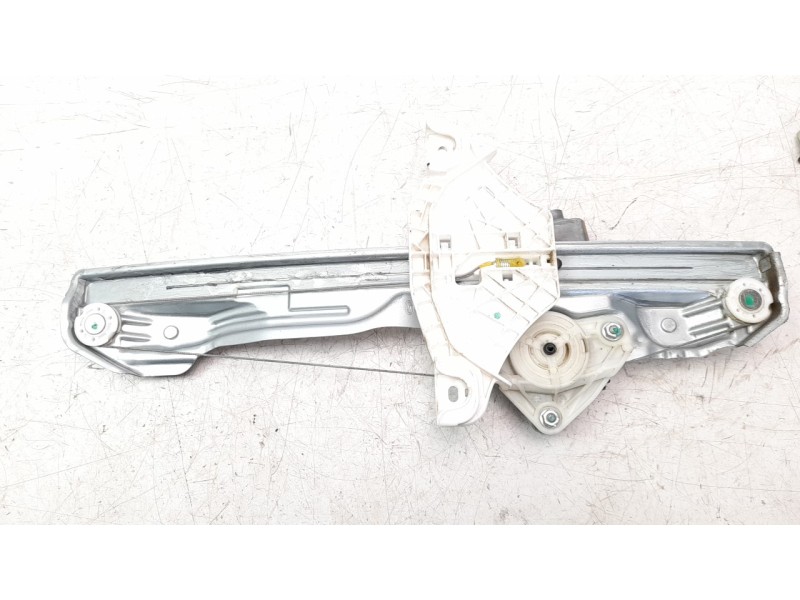 Recambio de elevalunas trasero izquierdo para hyundai kona 1.0 tgdi cat referencia OEM IAM 83401J9000  