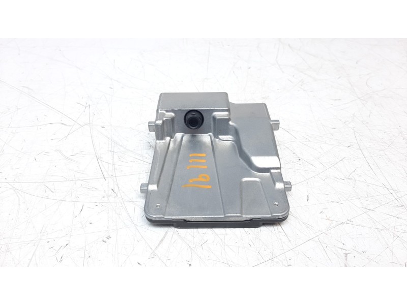 Recambio de modulo electronico para toyota corolla (e21) referencia OEM IAM 8646C12010  