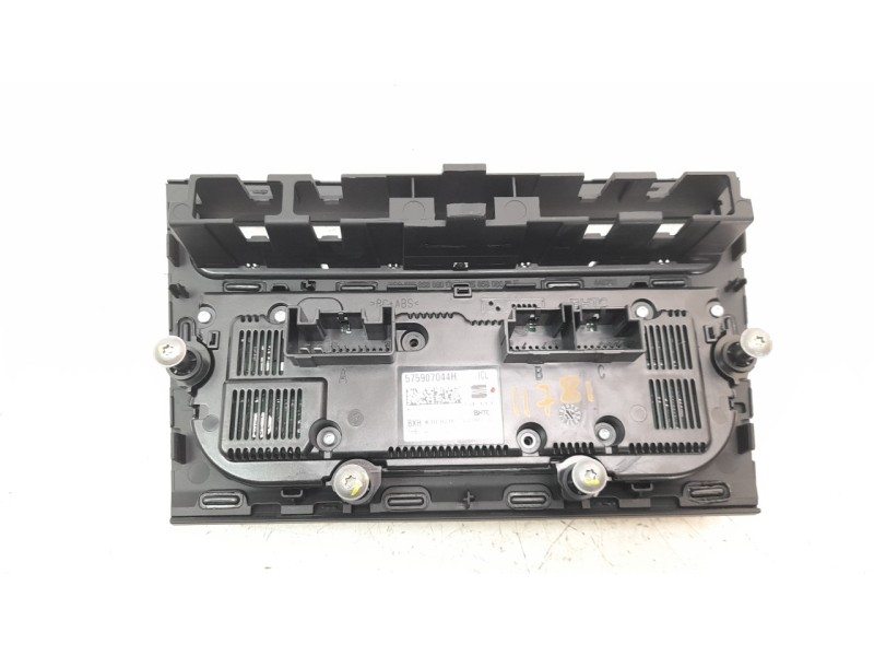 Recambio de mando climatizador para seat ateca (khp) style go referencia OEM IAM 575907044H  