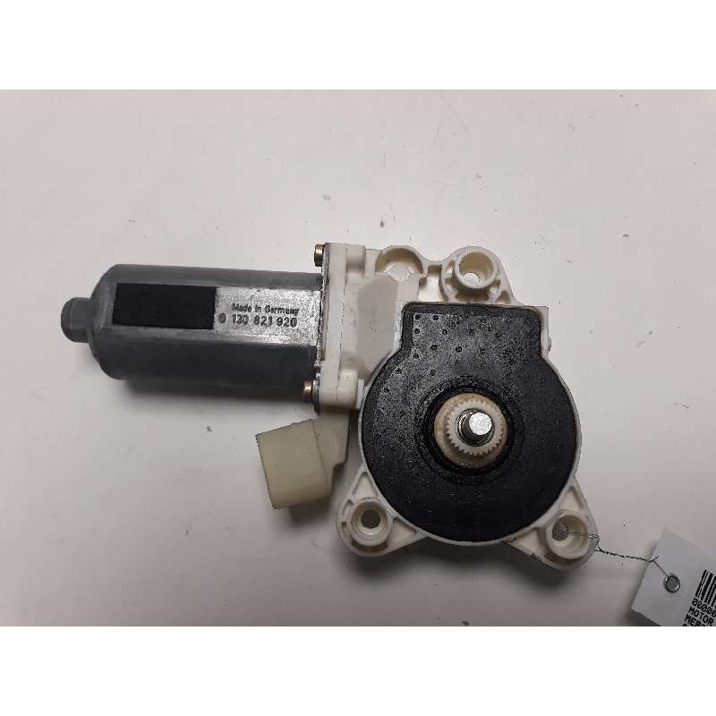 Recambio de motor elevalunas delantero derecho para mercedes-benz clase clk (w209) coupe 270 cdi (209.316) referencia OEM IAM A2