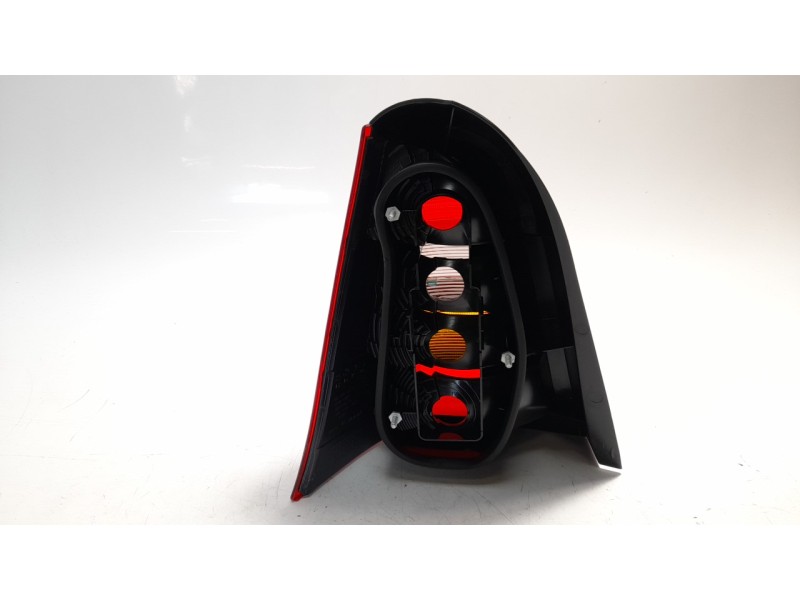 Recambio de piloto trasero derecho para mercedes-benz clase a (w168) referencia OEM IAM 1688201064 103F14121772 