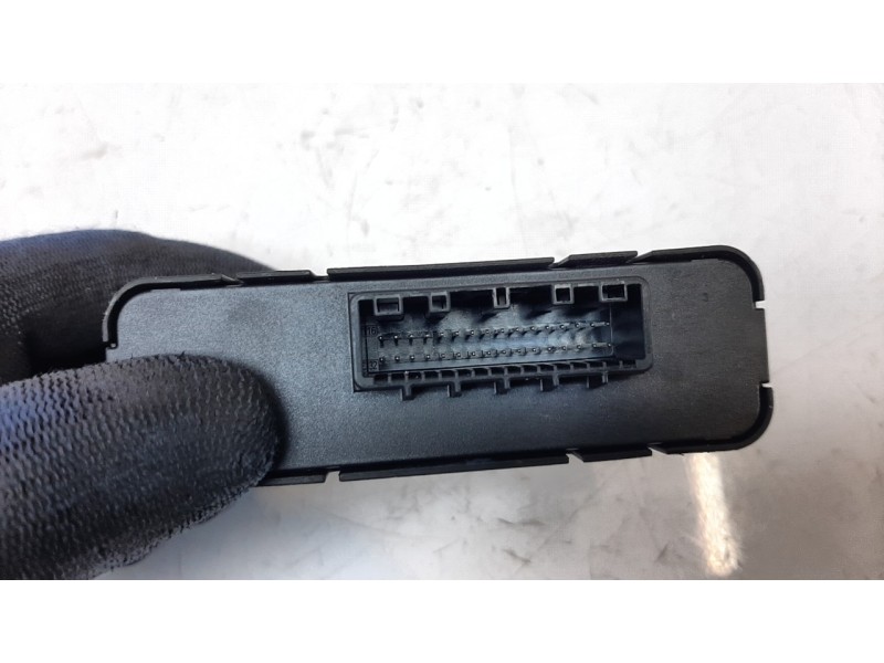 Recambio de modulo electronico para renault clio v zen referencia OEM IAM 284Y66LA6D  