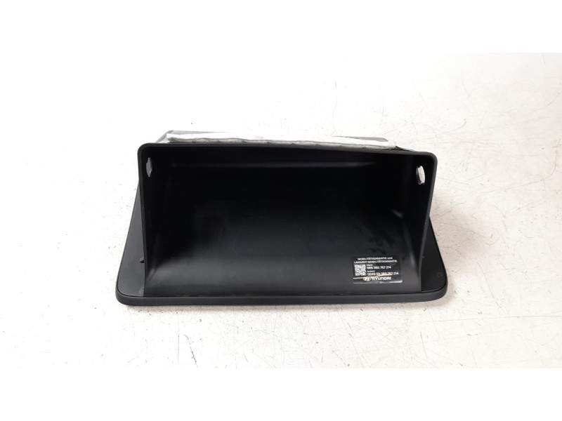 Recambio de guantera para hyundai kona 1.0 tgdi cat referencia OEM IAM 84510J9XXX  