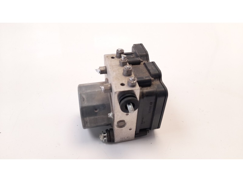 Recambio de abs para renault twingo iii 0.9 energy referencia OEM IAM 476604765R  