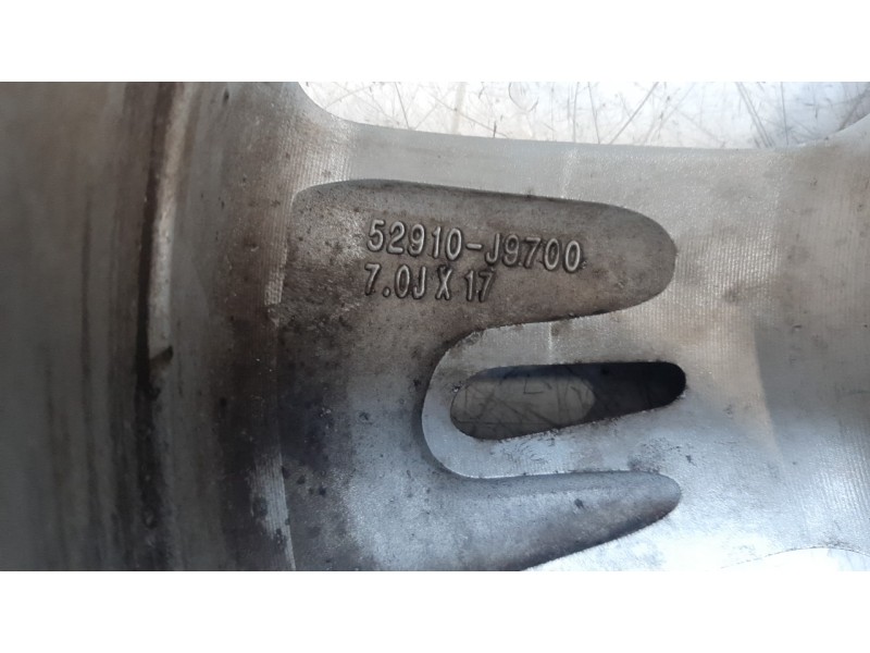 Recambio de llanta para hyundai kona 1.0 tgdi cat referencia OEM IAM 52910J9700  