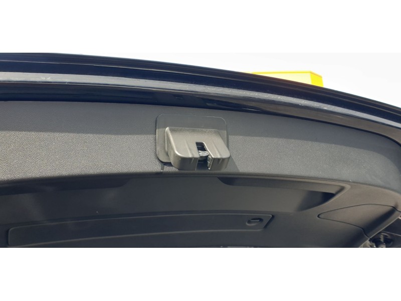 Recambio de cerradura maletero / porton para audi a1 (8x) ambition referencia OEM IAM 8R0827505A  EZCAU043