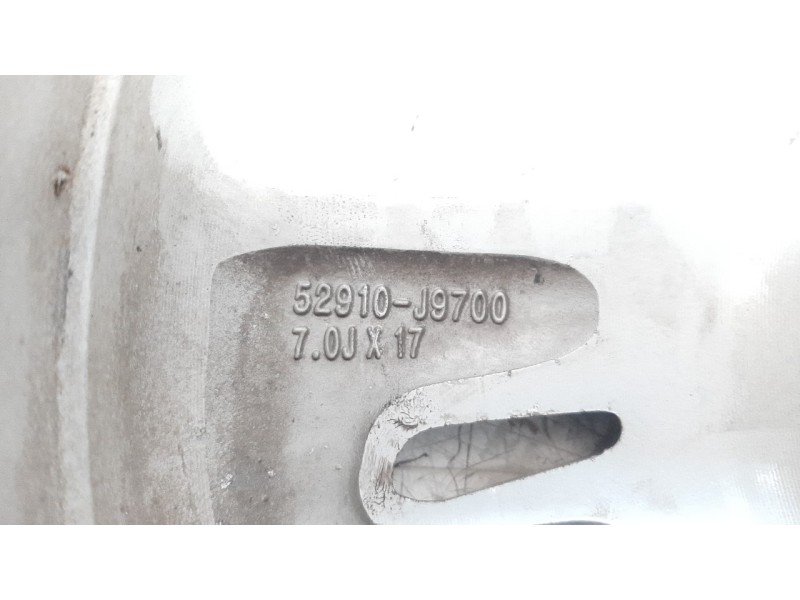 Recambio de llanta para hyundai kona 1.0 tgdi cat referencia OEM IAM 52910J9700  