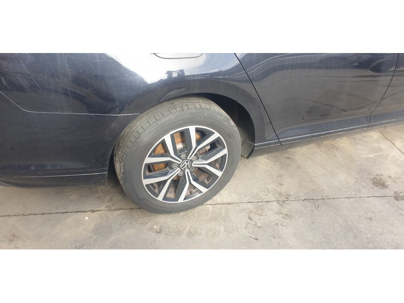 Recambio de mangueta trasera derecha para volkswagen passat variant (cb5) 2.0 tdi referencia OEM IAM 3Q0505434G  