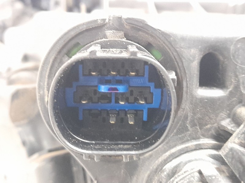 Recambio de faro izquierdo para hyundai tucson kosmo 4wd referencia OEM IAM   