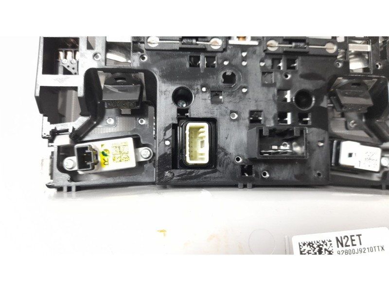 Recambio de luz interior para hyundai kona 1.0 tgdi cat referencia OEM IAM 92800J9210TTX  
