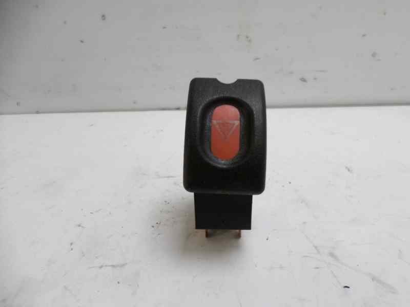 Recambio de warning para opel corsa b swing referencia OEM IAM 90436896  