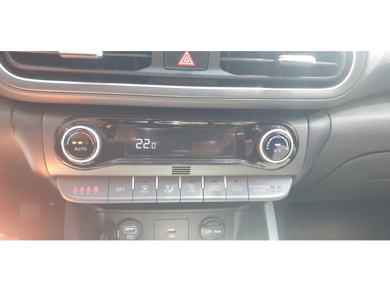 Recambio de mando climatizador para hyundai kona 1.0 tgdi cat referencia OEM IAM 97250J9DH0  