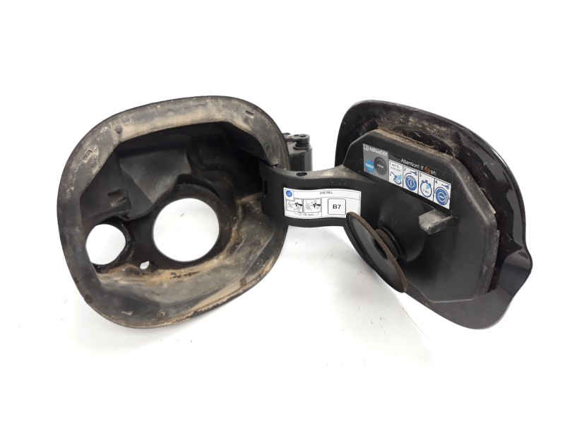 Recambio de tapa exterior combustible para fiat 500 x (334) 1.6 jtdm 16v referencia OEM IAM C982  