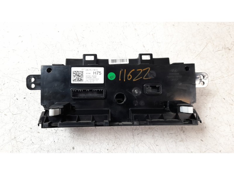 Recambio de mando climatizador para hyundai kona 1.0 tgdi cat referencia OEM IAM 97250J9DH0  