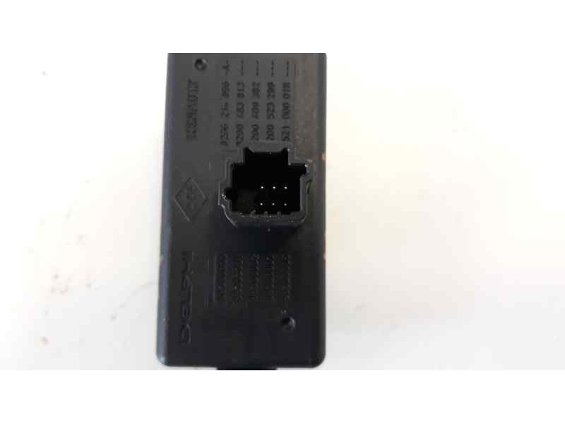 Recambio de warning para renault scenic iii dynamique referencia OEM IAM 8200214896A  