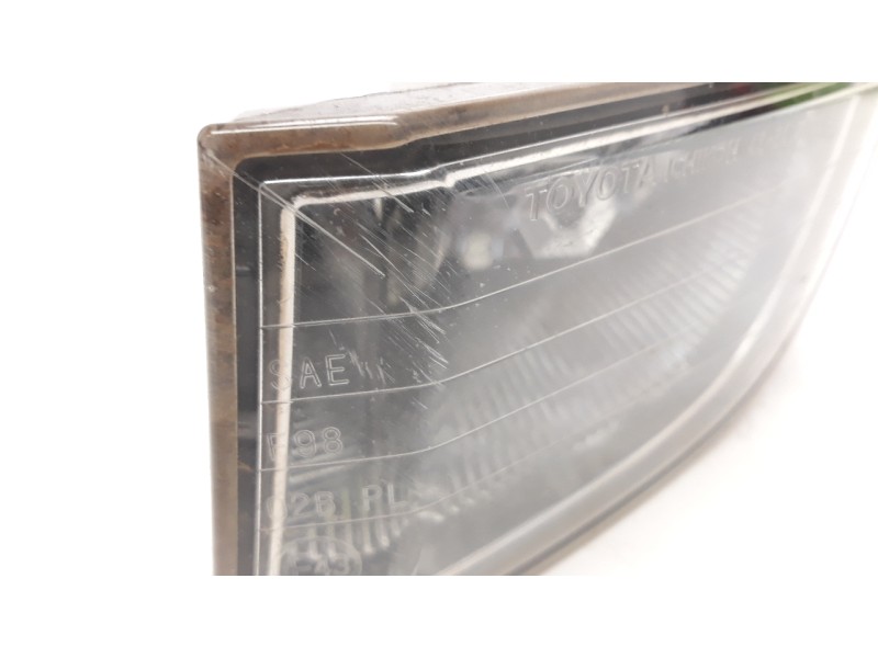 Recambio de faro antiniebla izquierdo para toyota rav 4 (a2) 1.8 16v cat referencia OEM IAM 9008081040 TY2834424 