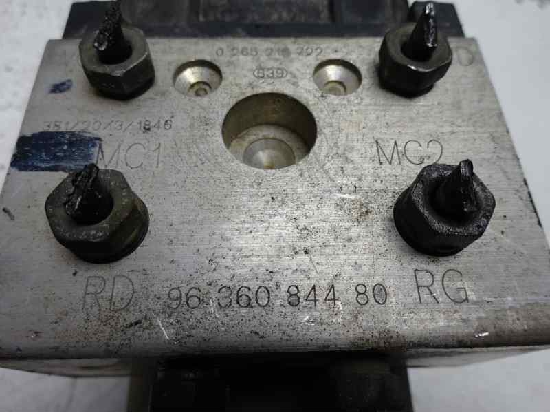Recambio de abs para citroen xsara berlina 1.9d vivace referencia OEM IAM 454153  
