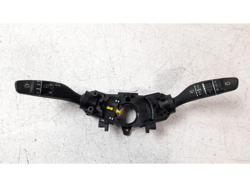 Recambio de mando multifuncion para hyundai kona 1.0 tgdi cat referencia OEM IAM 93404J9960  