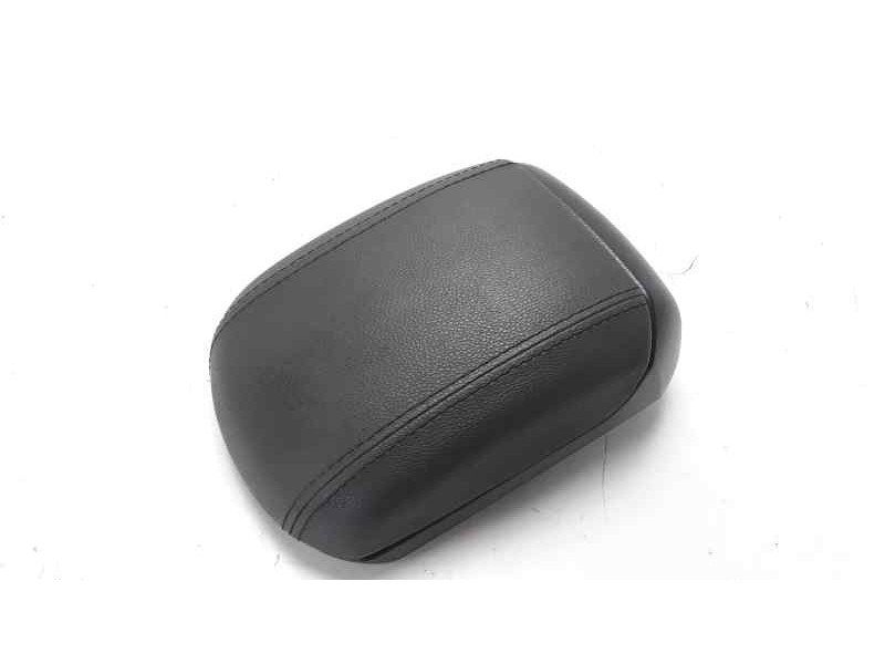 Recambio de apoyabrazos central para chevrolet cruze lt referencia OEM IAM APOYABRAZOS  