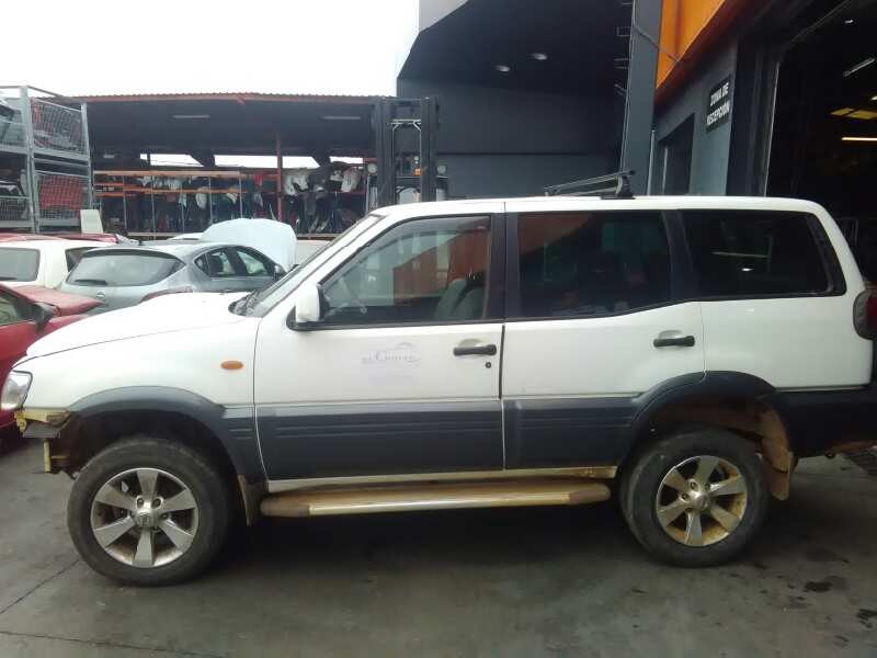 nissan terrano/terrano.ii (r20) del año 2004