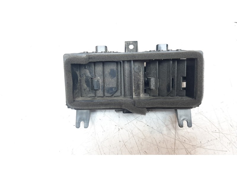 Recambio de rejilla aireadora para lexus is 2.5 16v cat (híbrido) referencia OEM IAM 5886753010  