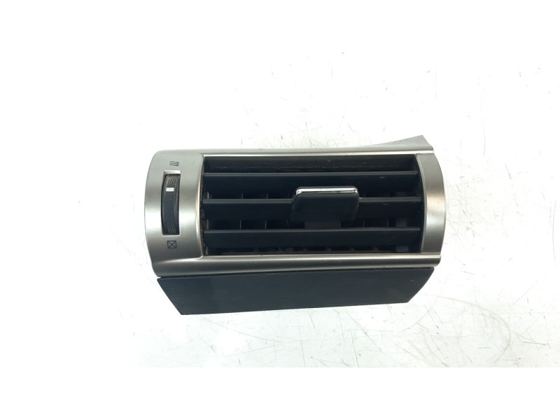 Recambio de rejilla aireadora para lexus is 2.5 16v cat (híbrido) referencia OEM IAM 5566053130  