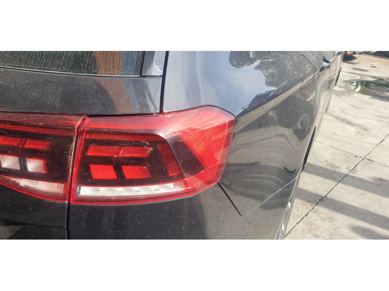 Recambio de piloto trasero derecho para volkswagen passat variant (cb5) 2.0 tdi referencia OEM IAM 3G9945096G  