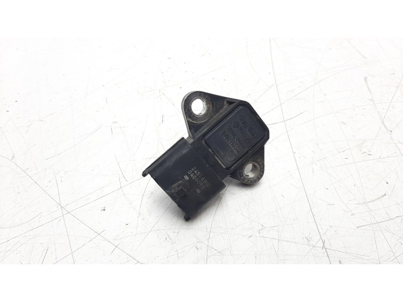 Recambio de sensor presion para kia cee´d 1.6 crdi cat referencia OEM IAM 3930084400 9490930502 