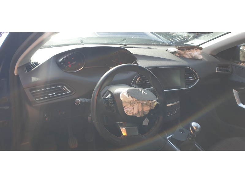 peugeot 308 del año 2019