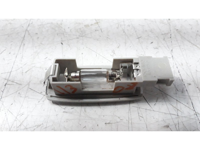 Recambio de luz interior para volkswagen polo 1.0 tsi referencia OEM IAM 1K0947109  