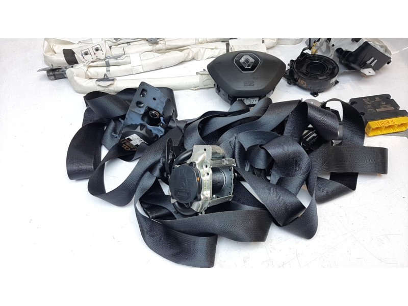 Recambio de kit airbag para renault clio v zen referencia OEM IAM 985706493R  