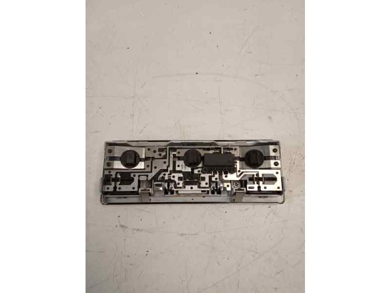 Recambio de luz interior para bmw x3 (e83) 3.0d referencia OEM IAM 63316962141  