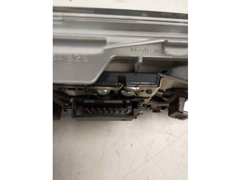 Recambio de luz interior para bmw x3 (e83) 3.0d referencia OEM IAM 63316962141  