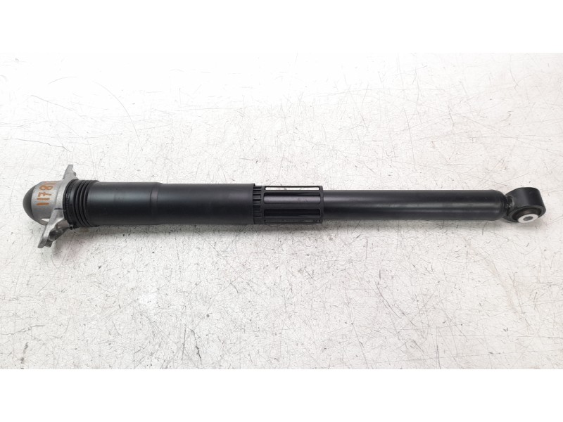Recambio de amortiguador trasero derecho para seat ateca (khp) style go referencia OEM IAM 5Q0513049HP  