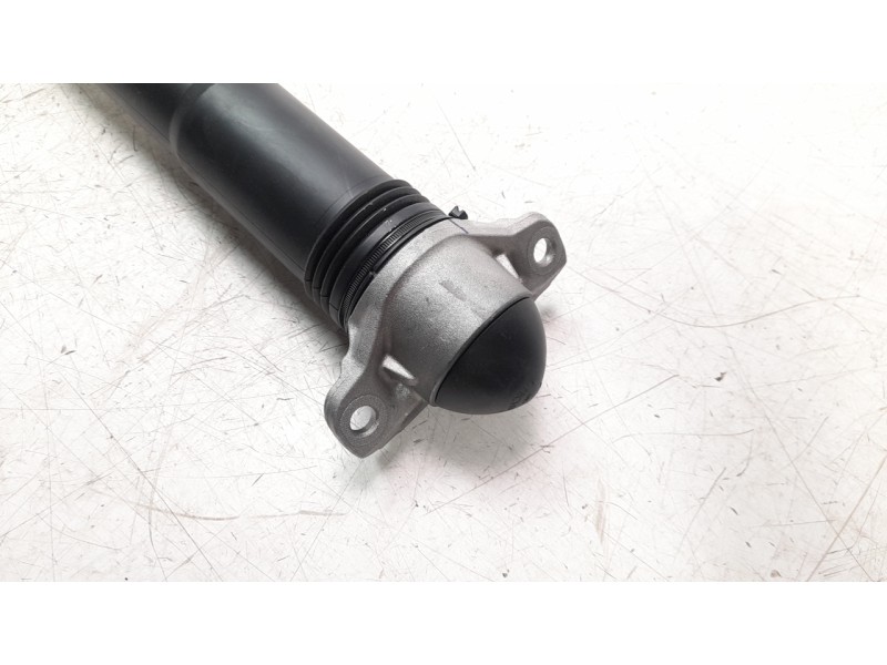Recambio de amortiguador trasero izquierdo para seat ateca (khp) style go referencia OEM IAM 5Q0512013KP  