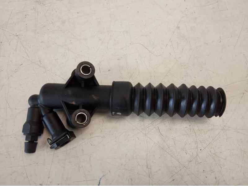 Recambio de bomba embrague para citroen c-elysée exclusive referencia OEM IAM 9812902980C  