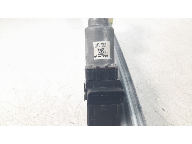 Recambio de elevalunas delantero derecho para hyundai tucson (nx) maxx 2wd referencia OEM IAM 82404N7000  