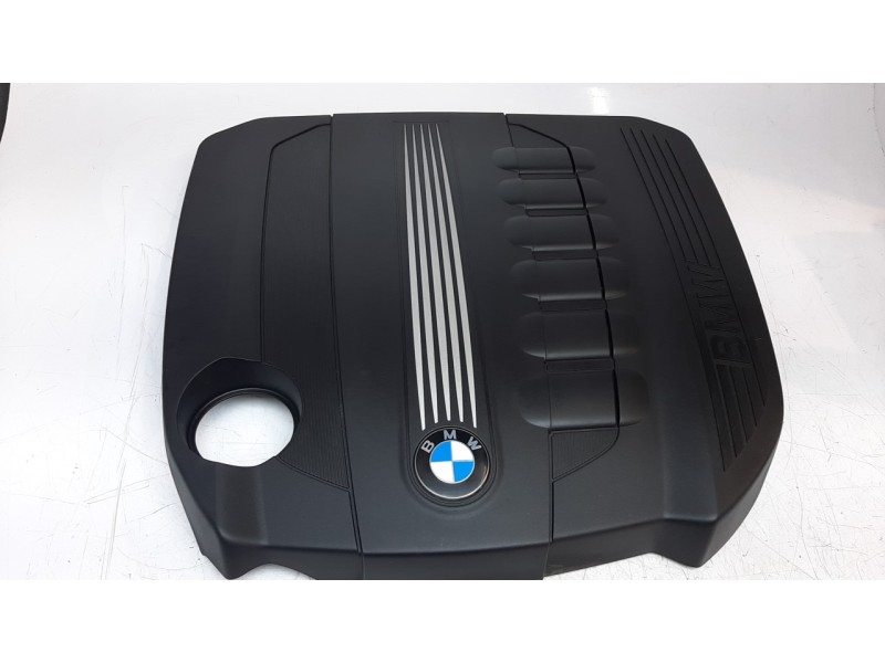 Recambio de tapa motor para bmw serie 5 gran turismo (f07) 530d xdrive referencia OEM IAM 13717800575  