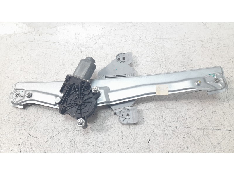 Recambio de elevalunas trasero derecho para hyundai tucson (nx) maxx 2wd referencia OEM IAM 83404N7000  