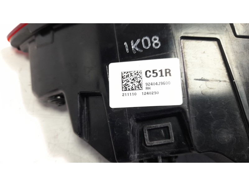 Recambio de piloto trasero derecho interior para hyundai kona 1.0 tgdi cat referencia OEM IAM 92404J9600  
