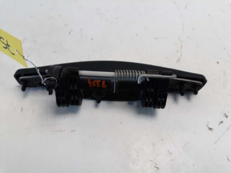 Recambio de maneta exterior delantera izquierda para dacia sandero ambiance referencia OEM IAM 806074839R  