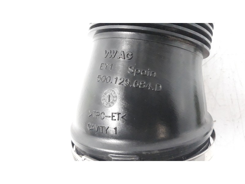 Recambio de tubo para volkswagen polo 1.0 tsi referencia OEM IAM 5Q0129684D  