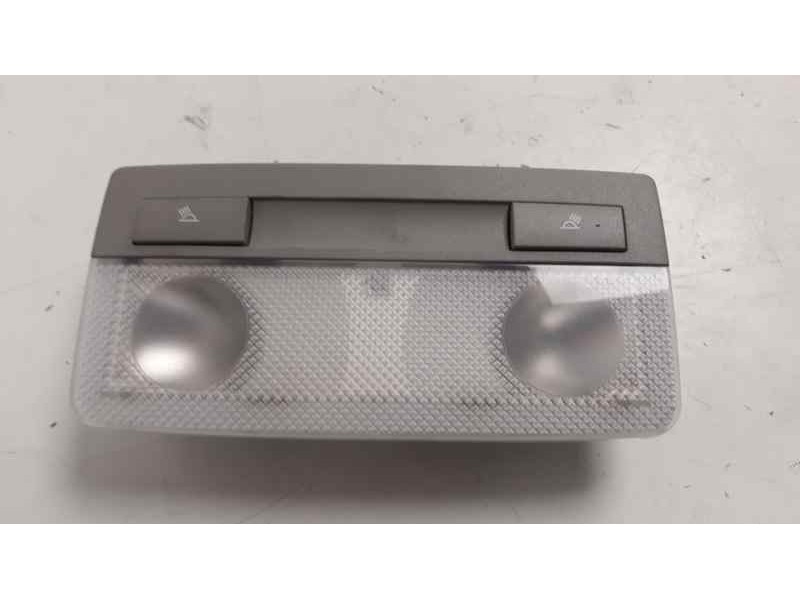 Recambio de luz interior para opel zafira tourer 2.0 16v cdti referencia OEM IAM 22774329 130917002131X 