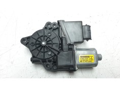 MOTOR ELEVALUNAS DELANTERO DERECHO 82460A2010 82460A2010 