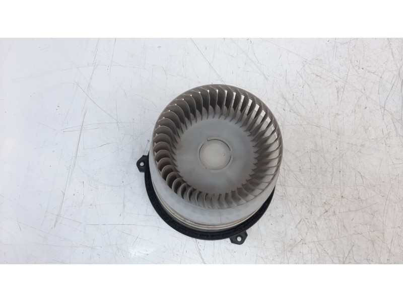 Recambio de ventilador calefaccion para lexus is 2.5 16v cat (híbrido) referencia OEM IAM 8710330471  