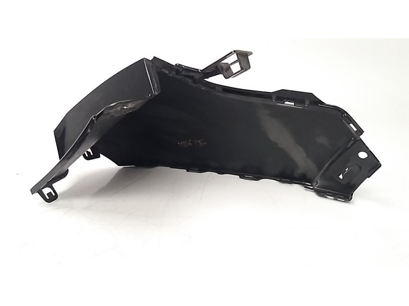 Recambio de puntera paragolpes trasera derecha para peugeot 5008 1.6 blue-hdi fap referencia OEM IAM 9814607377  