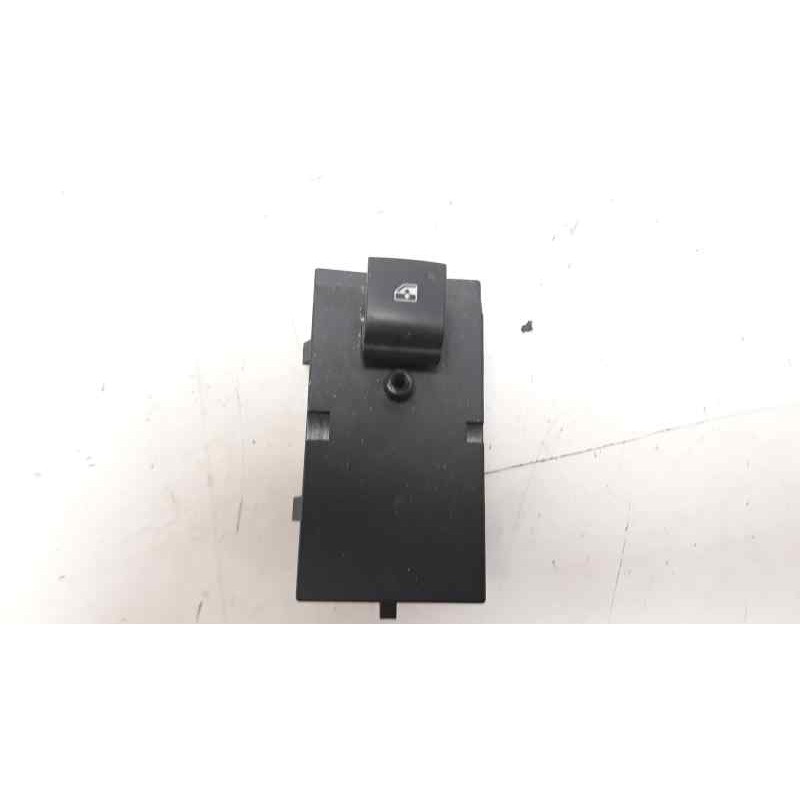 Recambio de mando elevalunas delantero derecho para opel zafira tourer 2.0 16v cdti referencia OEM IAM 13301886  